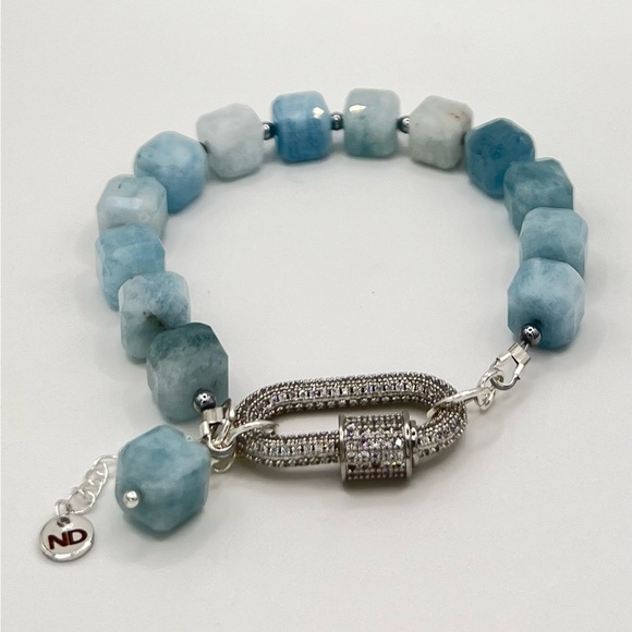Genuine Natural Aquamarine Stone Bracelet with Silver Tone Pavé Clasp - Picture 2 of 4